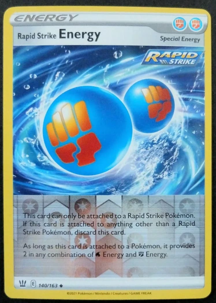 Rapid Strike Energy reverse holo card front, Battle Styles 140/163