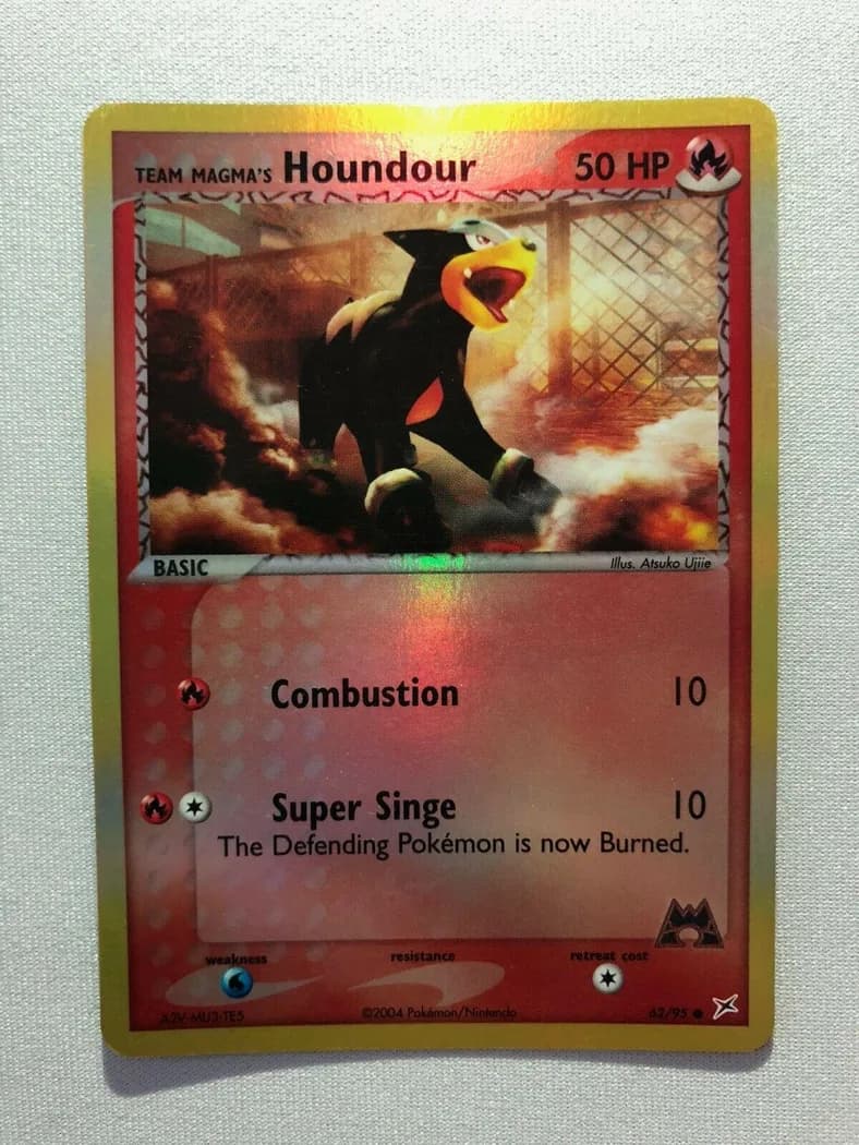 Team Magma's Houndour reverse holo card front, EX Team Magma vs Team Aqua 62/95