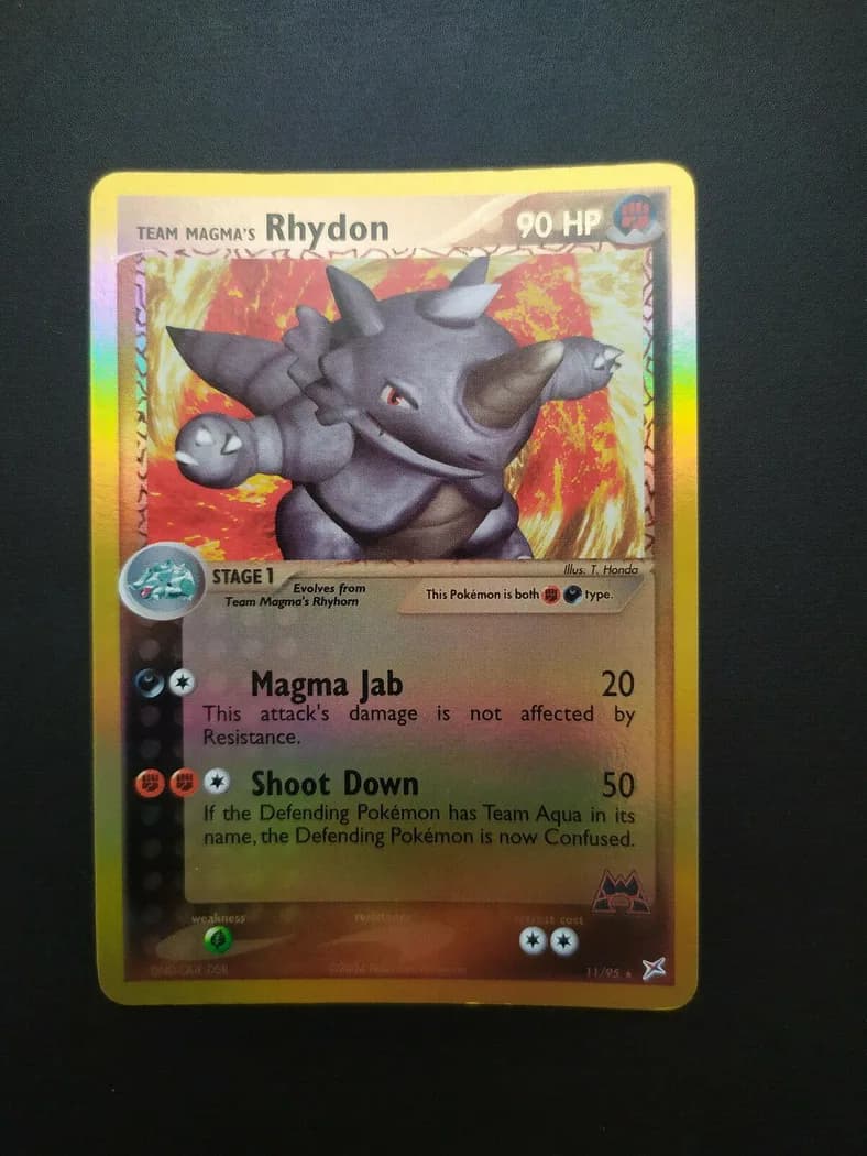 Team Magma's Rhydon reverse holo card front, EX Team Magma vs Team Aqua 11/95