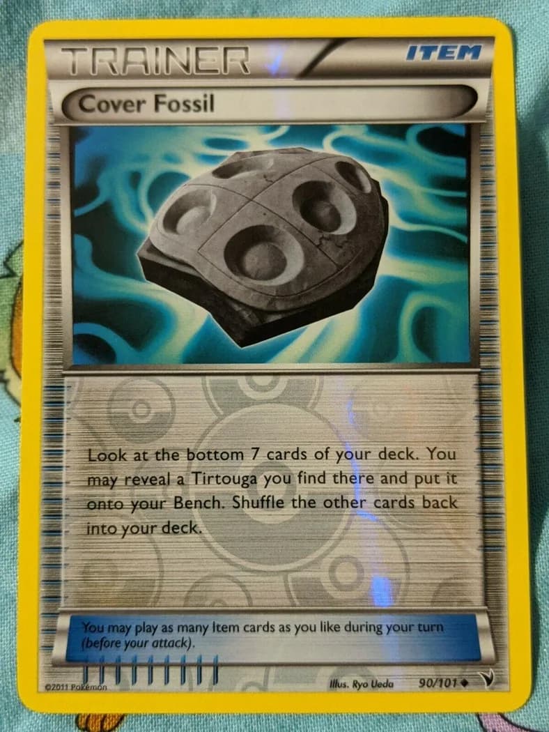 Cover Fossil reverse holo card front, Noble Victories 90/101