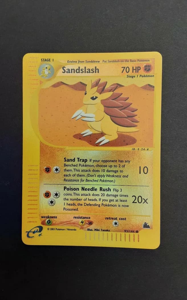 Sandslash reverse holo card front, Skyridge 93/144