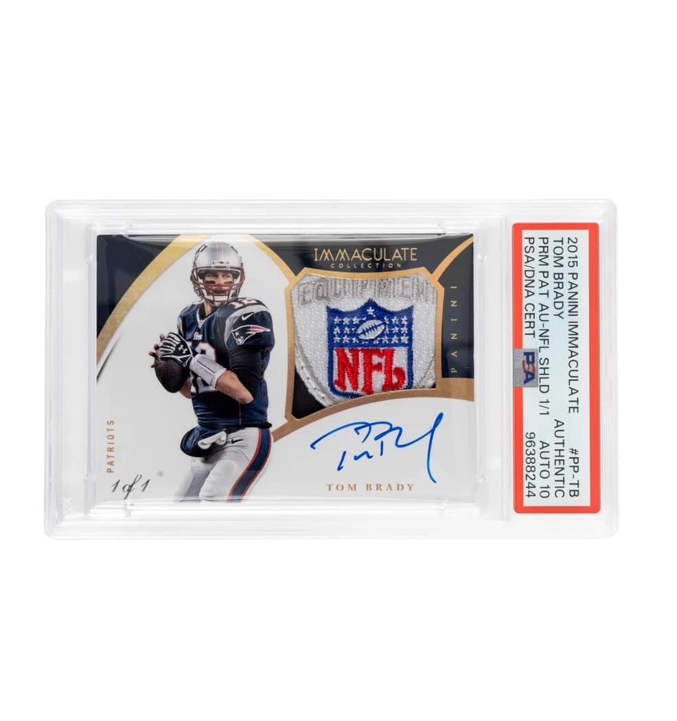 2015 Panini Immaculate Collection Tom Brady Premium Patches NFL Shield Patch Autograph #PP-TB (NFL Shield 1/1) slab front