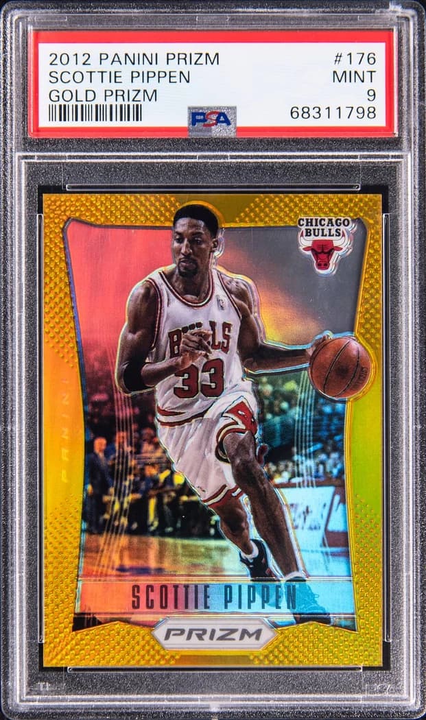2012-13 Panini Prizm Gold Prizm Scottie Pippen #176 /10 card front