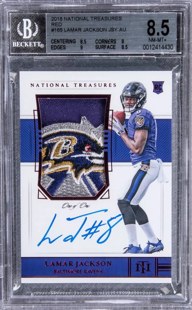 2018 Panini National Treasures Rookie Patch Autographs Red Lamar Jackson #165 1/1 card front
