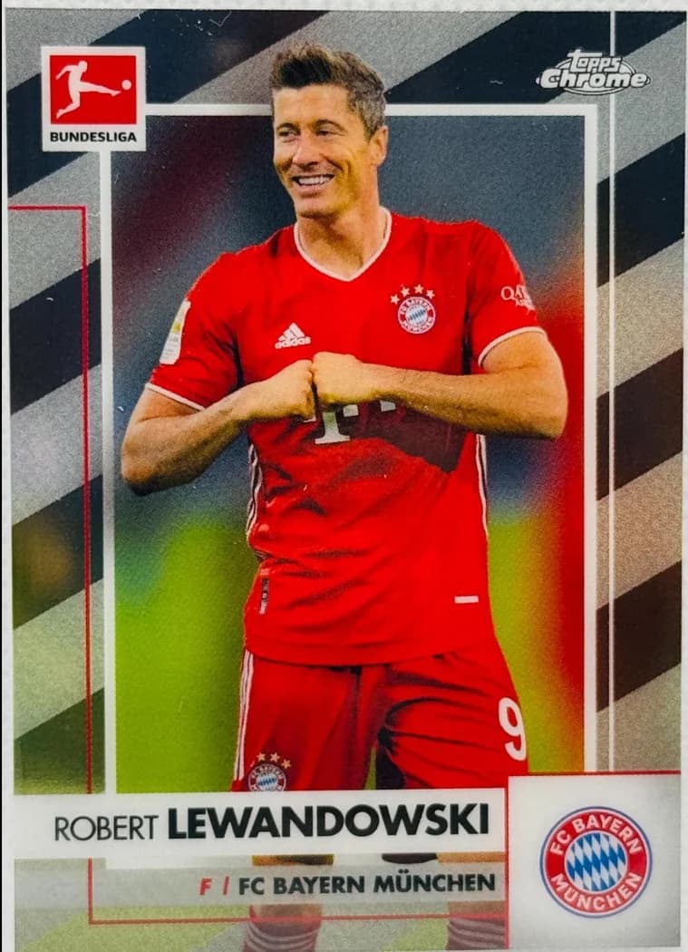 2020-21 Topps Chrome Bundesliga Robert Lewandowski #80 card front