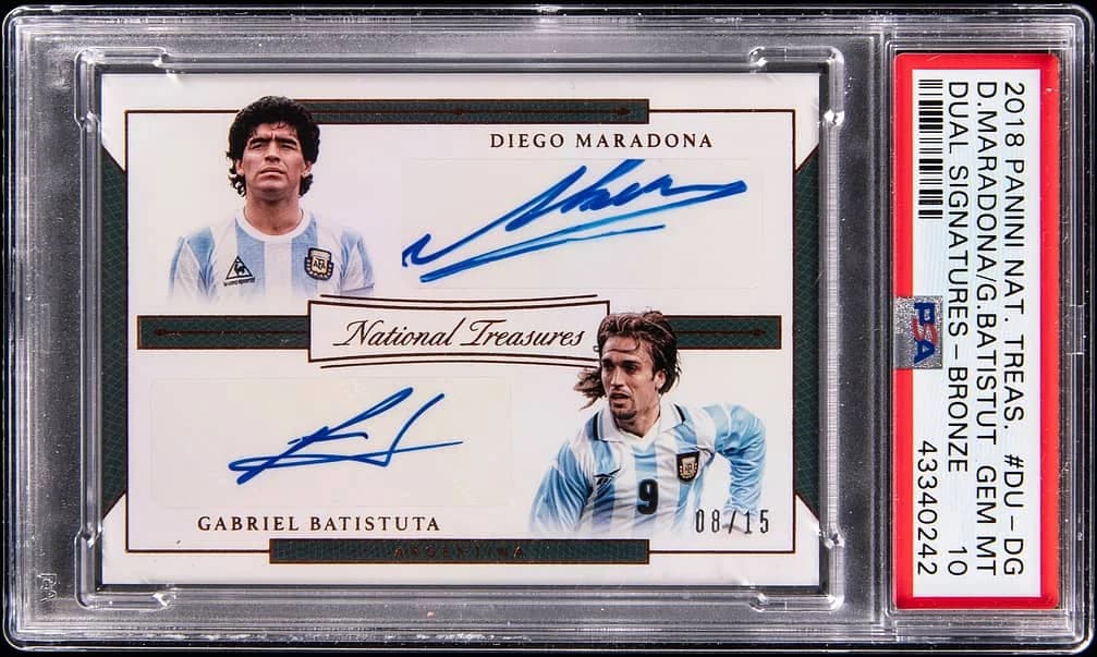 2018 Panini National Treasures Signatures Bronze #DU-DG Gabriel Batistuta / Diego Maradona card front