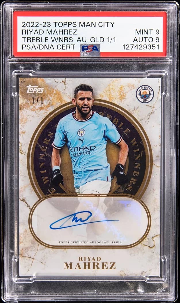 2022-23 Topps Manchester City Winners Autograph, Treble Gold Riyad Mahrez card front