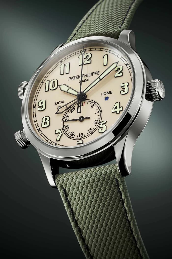 Patek Philippe Calatrava Pilot Travel Time ref. 5524G-010 watch front