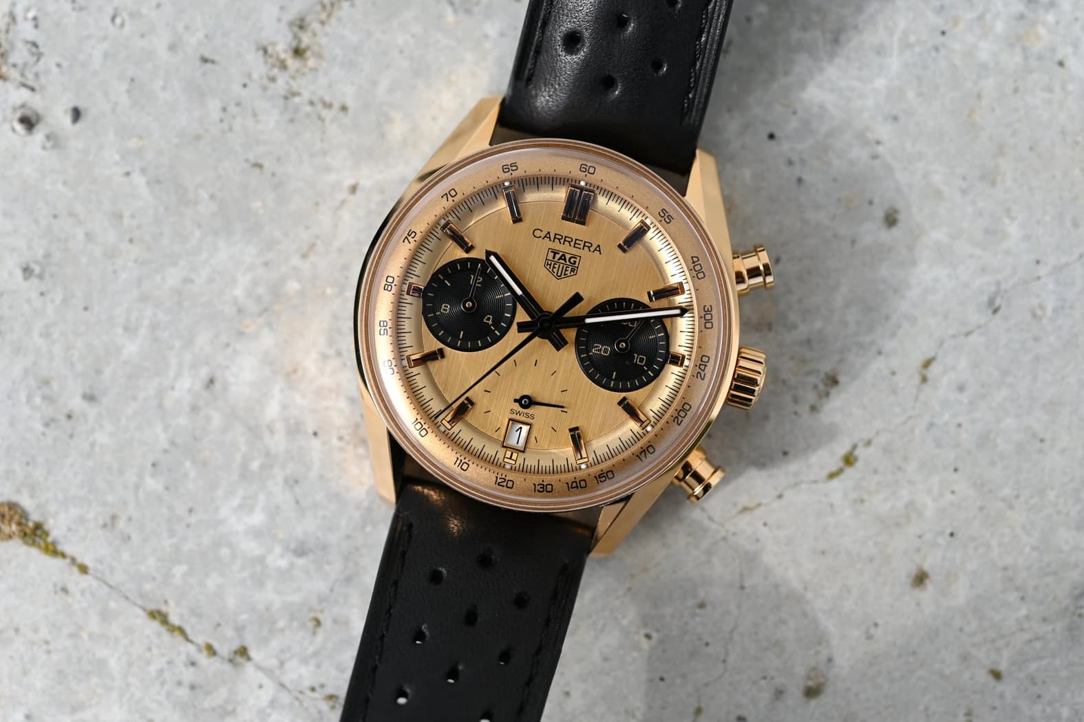 TAG Heuer Carrera Chronograph Glassbox ref. CBS2240.FC8319 watch front
