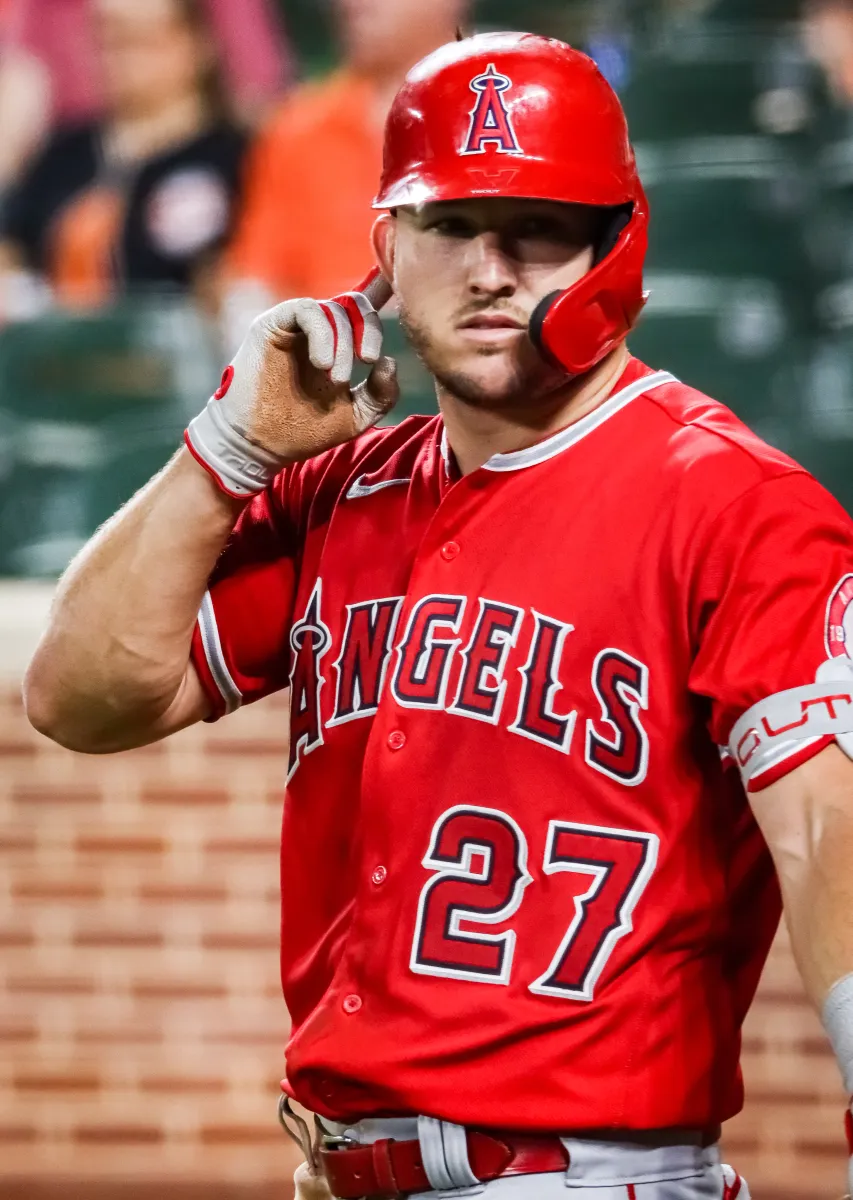 Mike Trout in a Los Angeles Angels uniform, 2022